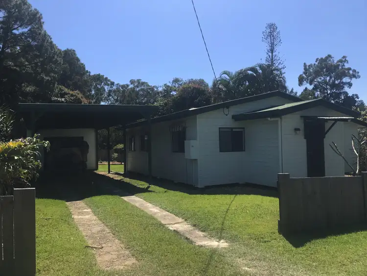 25 Jan St, Macleay Island QLD 4184