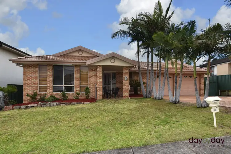 22 Sandalwood Ave, Fletcher NSW 2287