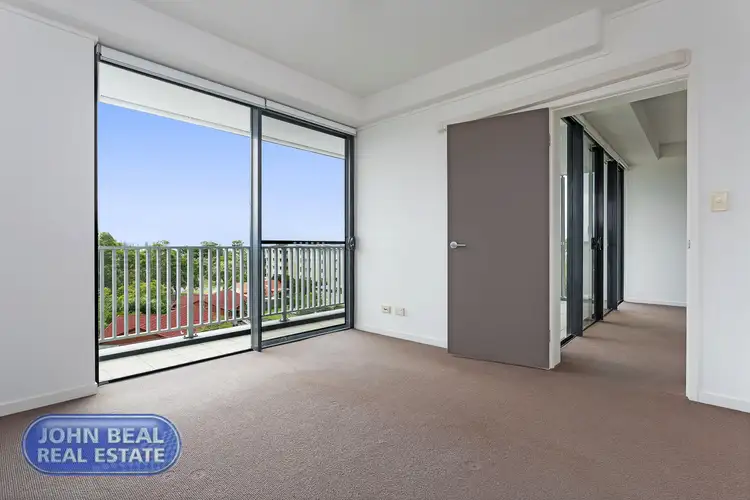 Fifth view of Homely unit listing, Unit 405/25-33 Dix St, Redcliffe QLD 4020