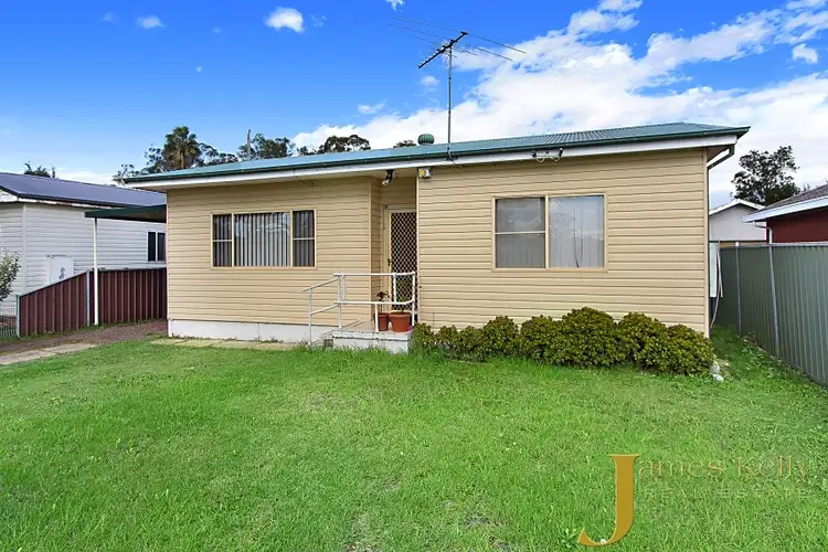 14 Mavis St, Rooty Hill NSW 2766
