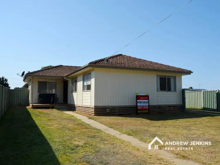 39 Blackwood Cres, Cobram VIC 3644