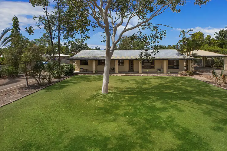 8 Cali Ct, Mount Low QLD 4818