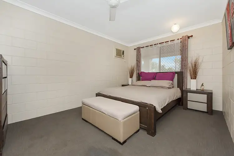 Sixth view of Homely house listing, 8 Cali Ct, Mount Low QLD 4818
