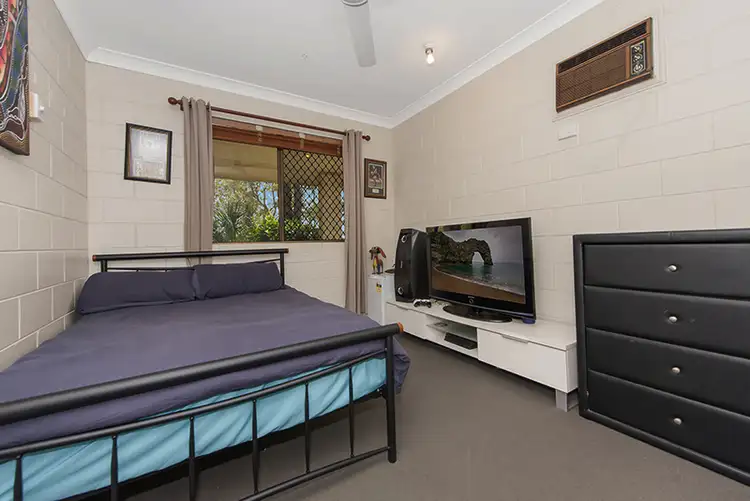 Seventh view of Homely house listing, 8 Cali Ct, Mount Low QLD 4818