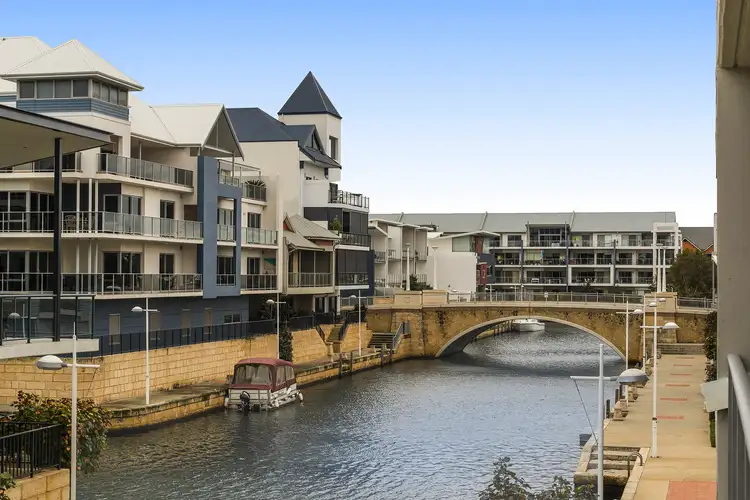 Unit 1/2D Treviso Mews, Mandurah WA 6210