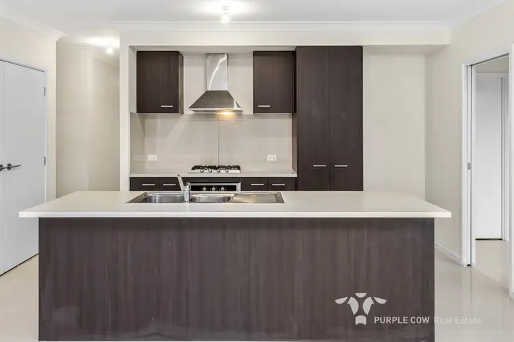 Second view of Homely house listing, 6 Quiet Court, Springfield Lakes QLD 4300