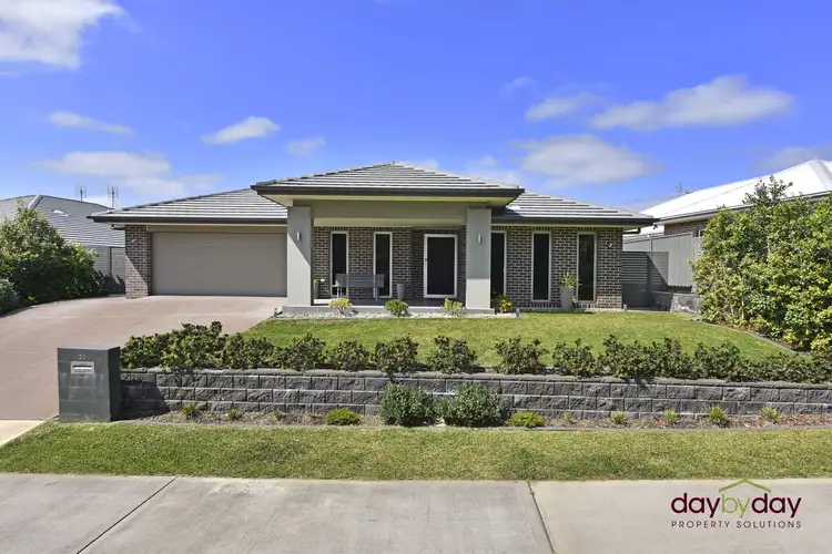 20 Awabakal Dr, Fletcher NSW 2287