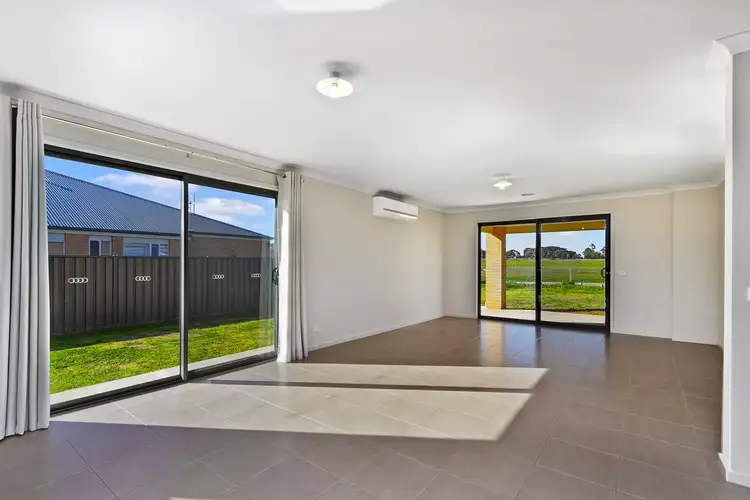 Seventh view of Homely house listing, 28 Parkinson St, Maffra VIC 3860