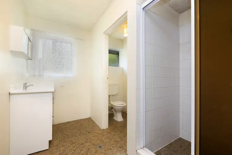 Sixth view of Homely apartment listing, Unit 3/2 Clermont St, Bardon QLD 4065