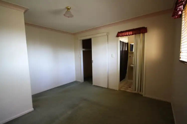 Sixth view of Homely house listing, 5 Eliza Ct, Warwick QLD 4370