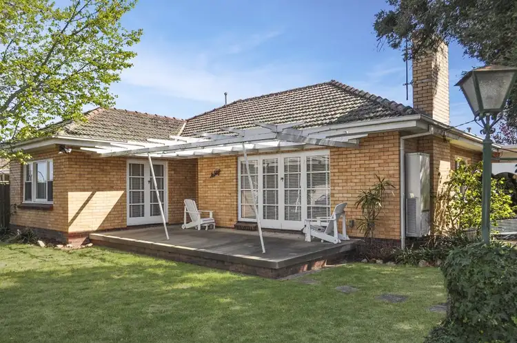 2 Chertsey Rd, Shepparton VIC 3630