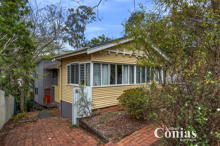 8 Keltie St, Taringa QLD 4068