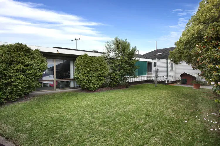 Fourth view of Homely house listing, 1 England St, Bentleigh East VIC 3165