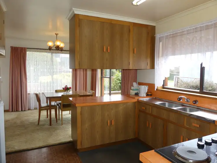 Fourth view of Homely house listing, 28 Tower Hill St, Deloraine TAS 7304