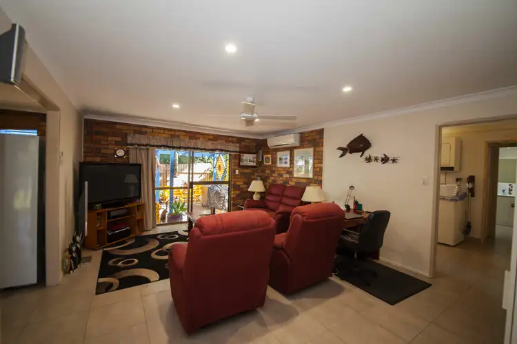 2 Sheldon Dr, Maryborough QLD 4650