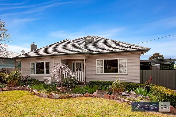 8 Ross St, Bairnsdale VIC 3875