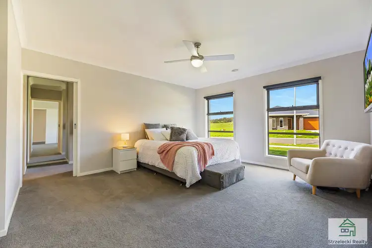Seventh view of Homely house listing, 33 Berenger Ave, Trafalgar VIC 3824