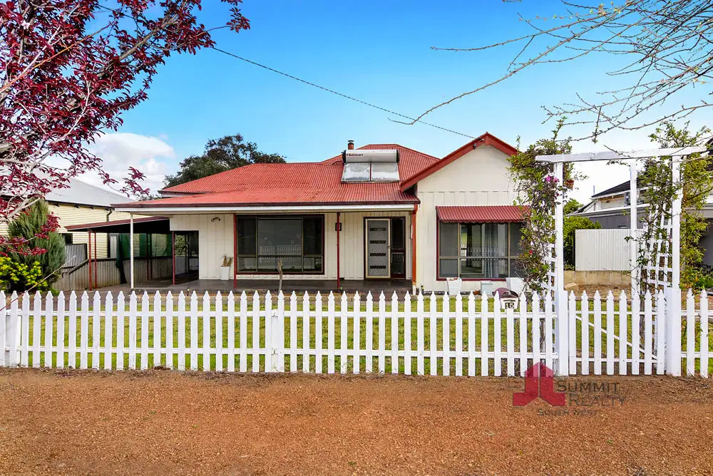 Main view of Homely house listing, 15 Mckinley St, Collie WA 6225