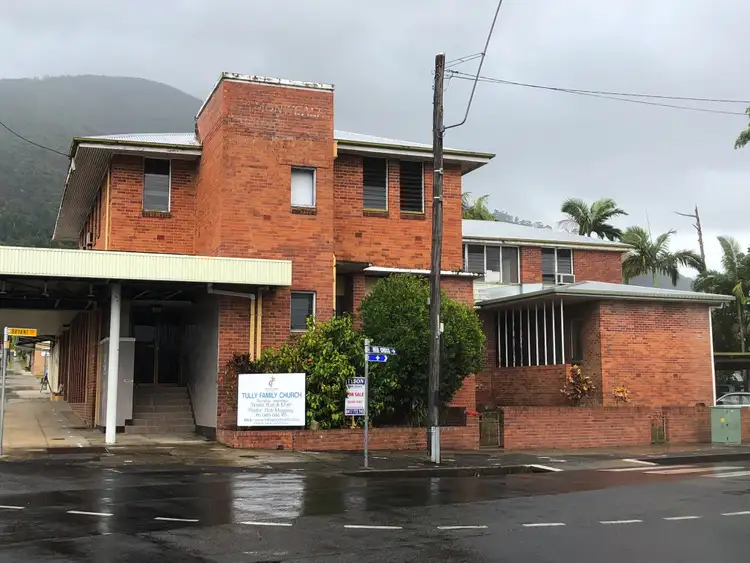 2 Watkins St, Tully QLD 4854