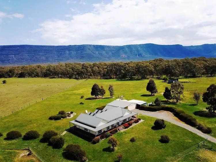 221 Fyans Creek Rd, Pomonal VIC 3381