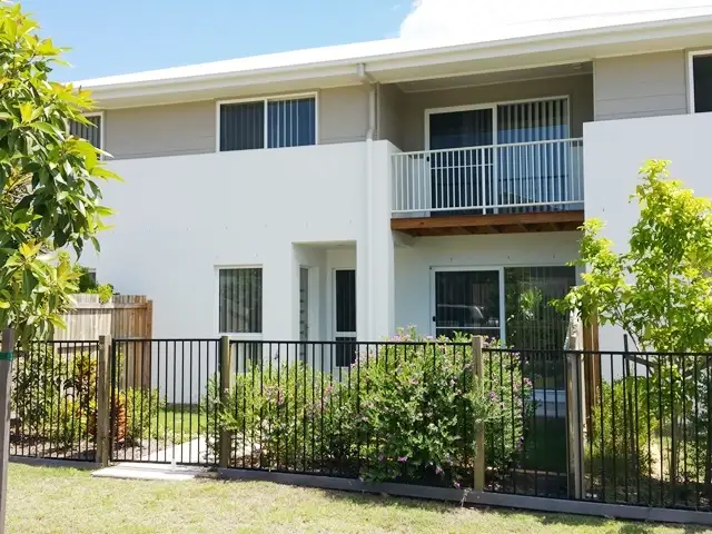 Unit 10/2 Tayla St, Pimpama QLD 4209