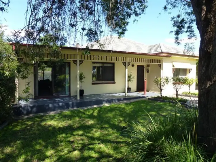 14 Nelson St, California Gully VIC 3556