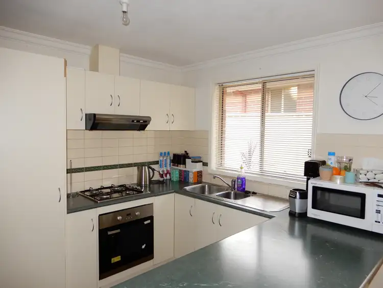 Second view of Homely house listing, 1/71 Simpsons Rd, Eaglehawk VIC 3556