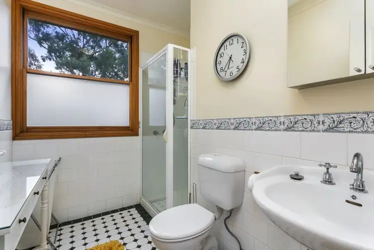 Seventh view of Homely house listing, 25 Gresham Ct, Golden Square VIC 3555