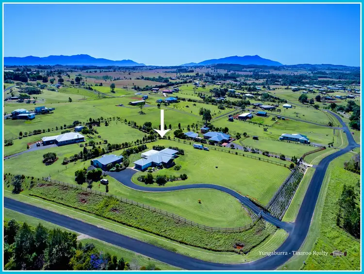 18 Melba Cl, Peeramon QLD 4885
