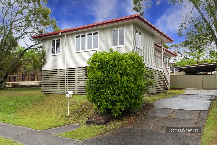 6 Skyline Dr, Kingston QLD 4114