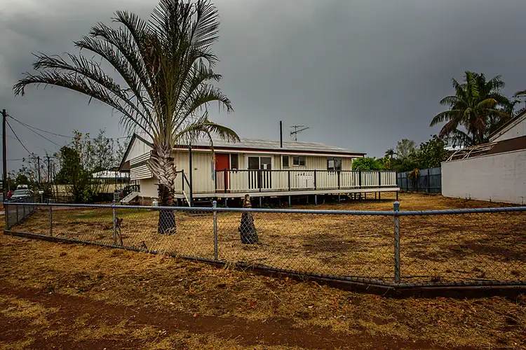 4 Alpha Avenue, Mount Isa QLD 4825