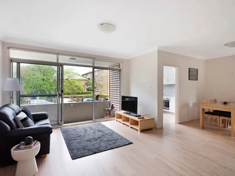 Unit 2/52 Penkivil St, Bondi NSW 2026