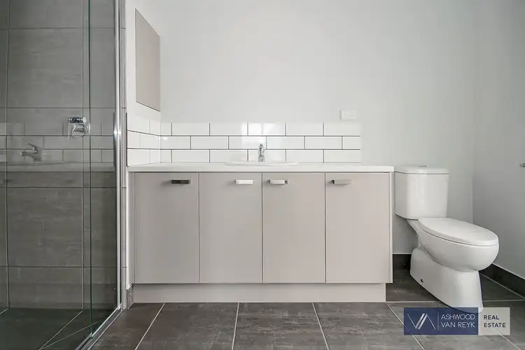 Seventh view of Homely house listing, 124 Henry St, Lindenow VIC 3865