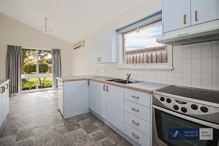 Third view of Homely house listing, 8 Freeman St, Bairnsdale VIC 3875