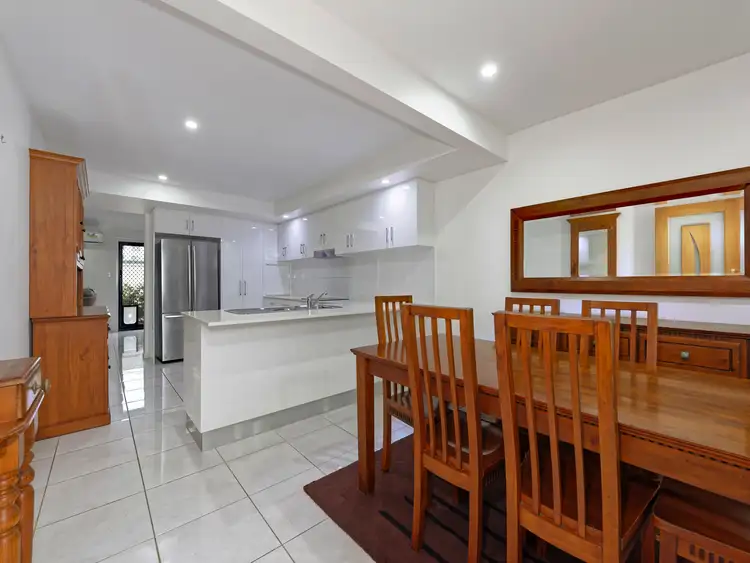 Fifth view of Homely unit listing, Unit 4/130 Miller St, Bargara QLD 4670