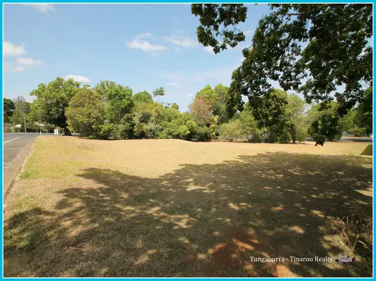 2 Gillies Highway, Yungaburra QLD 4884