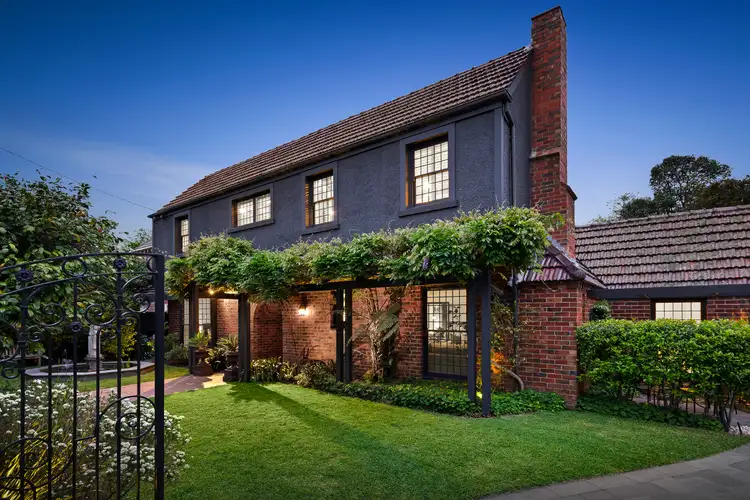3 Duncombe Ave, Brighton VIC 3186