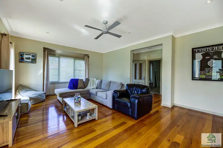 Third view of Homely unit listing, 11 Neptune Lane, Trafalgar VIC 3824