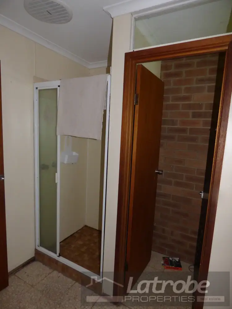 Fifth view of Homely unit listing, Unit 2/21 Haunted Hills Rd, Newborough VIC 3825