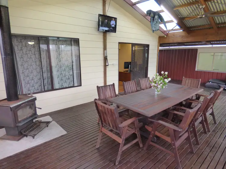 2 Thoresby St, Newborough VIC 3825