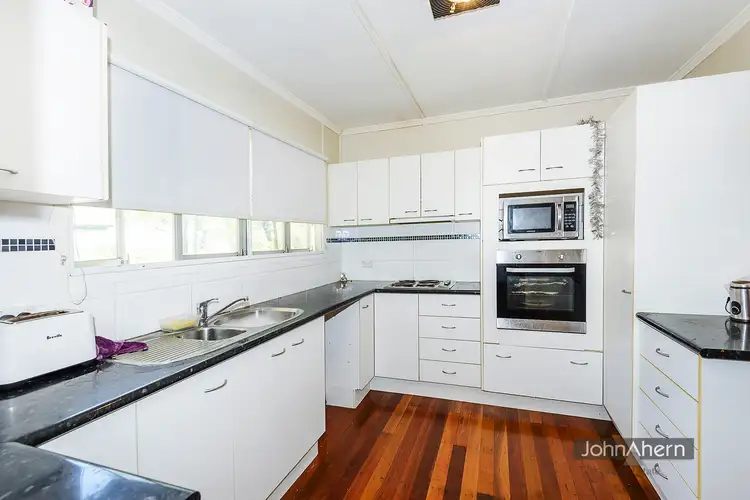 117 Smith Rd, Woodridge QLD 4114