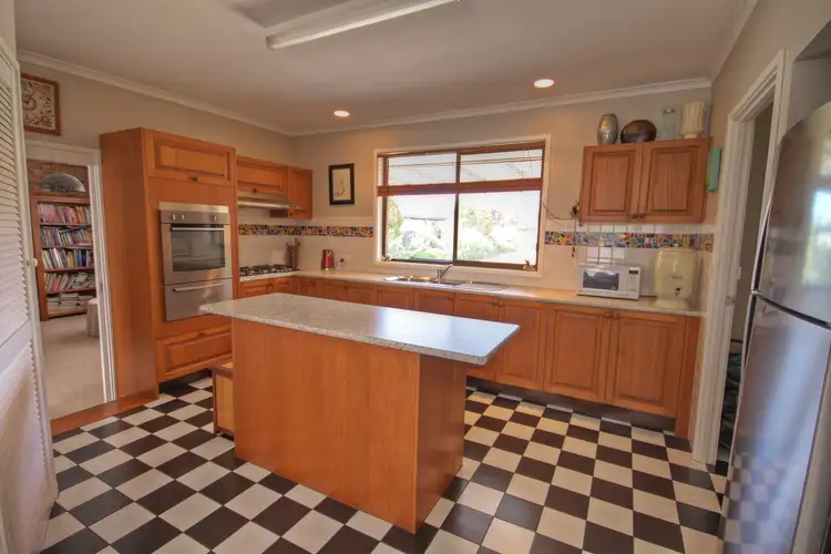 Fifth view of Homely house listing, 3 Mara Cl, Paynesville VIC 3880