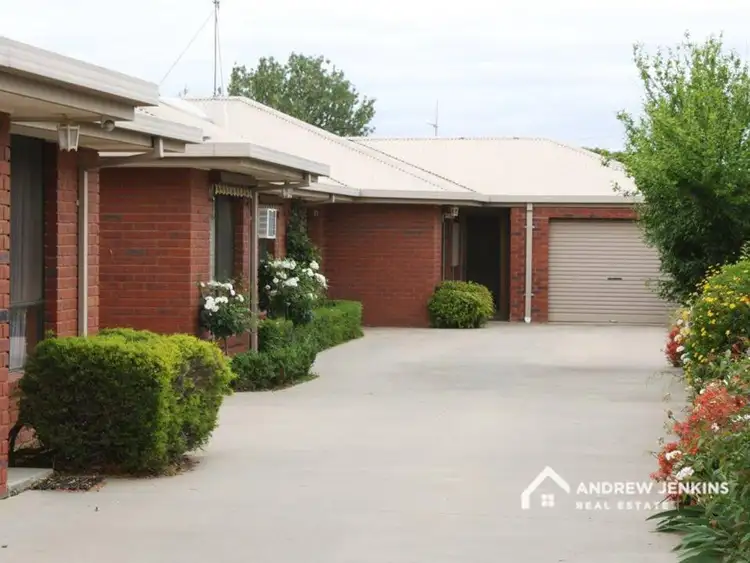 Unit 3/9 Oak St, Cobram VIC 3644