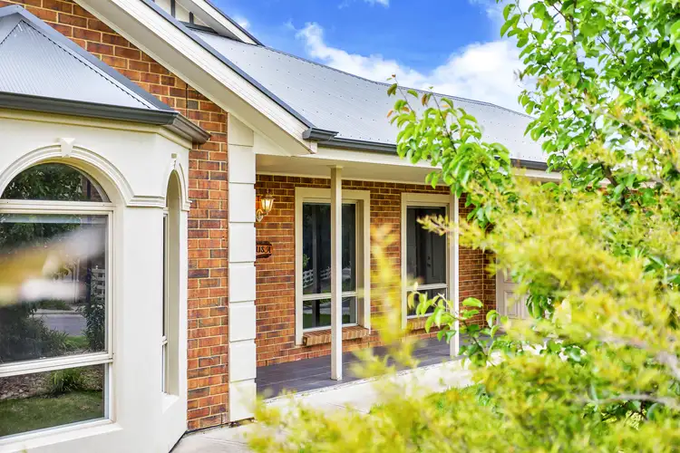 14 Tara Ct