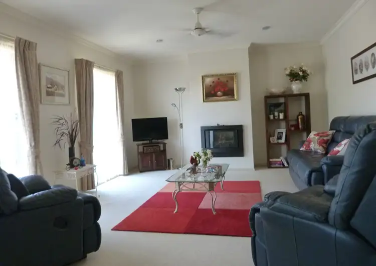 Second view of Homely unit listing, 5 Box Lane, Benalla VIC 3672