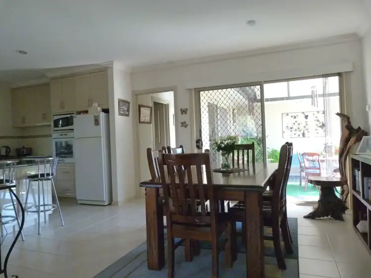 Fifth view of Homely unit listing, 5 Box Lane, Benalla VIC 3672