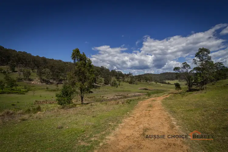 5373 Putty Rd, Putty NSW 2330