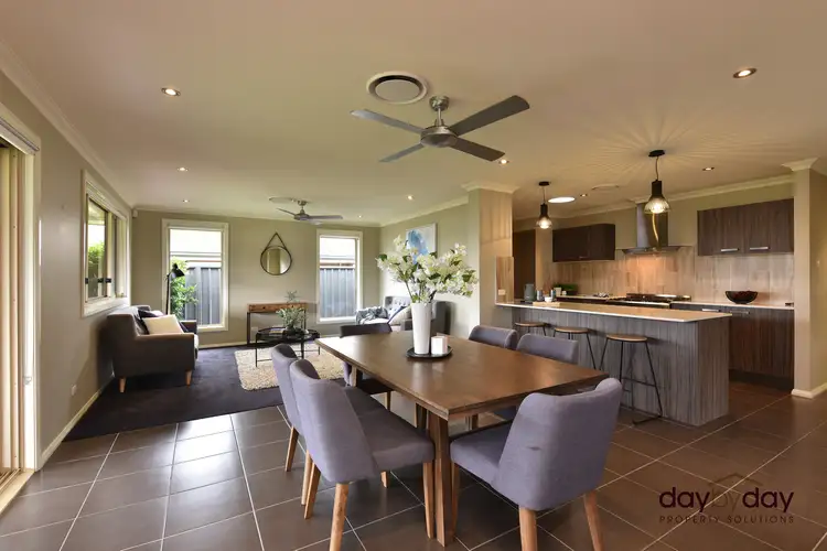 15 Bimbimie Street, Fletcher NSW 2287