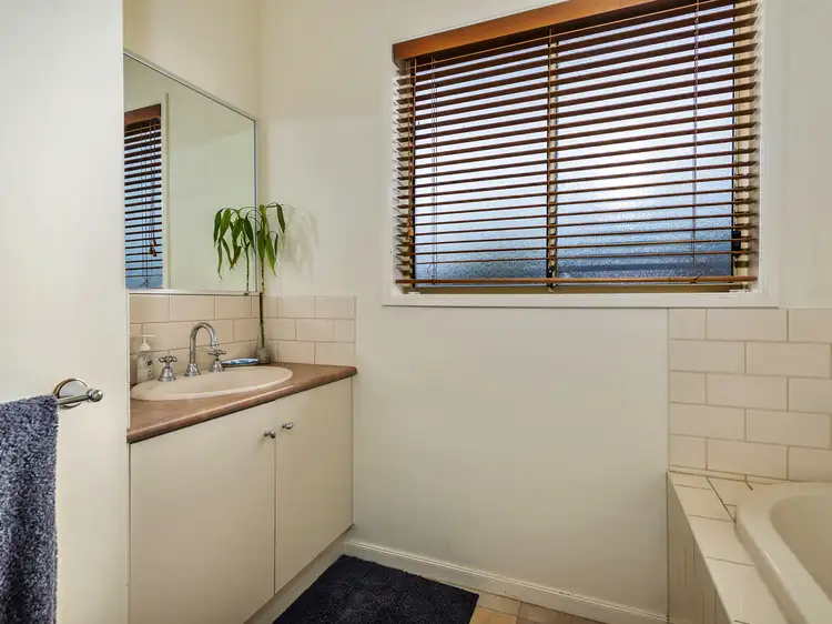 Seventh view of Homely house listing, 8 Galilee Ct, New Gisborne VIC 3438