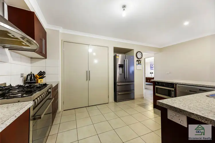 Sixth view of Homely house listing, 30 Vincent Bvd, Trafalgar VIC 3824
